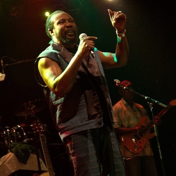 concert toots-04-06-08